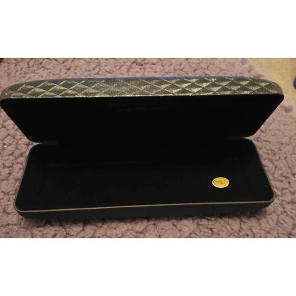 Lot of 5 Sun/Prescription Glasses Cases, ELLE, OAKLEY, RAY BAN, Etc. - Picture 9 of 10